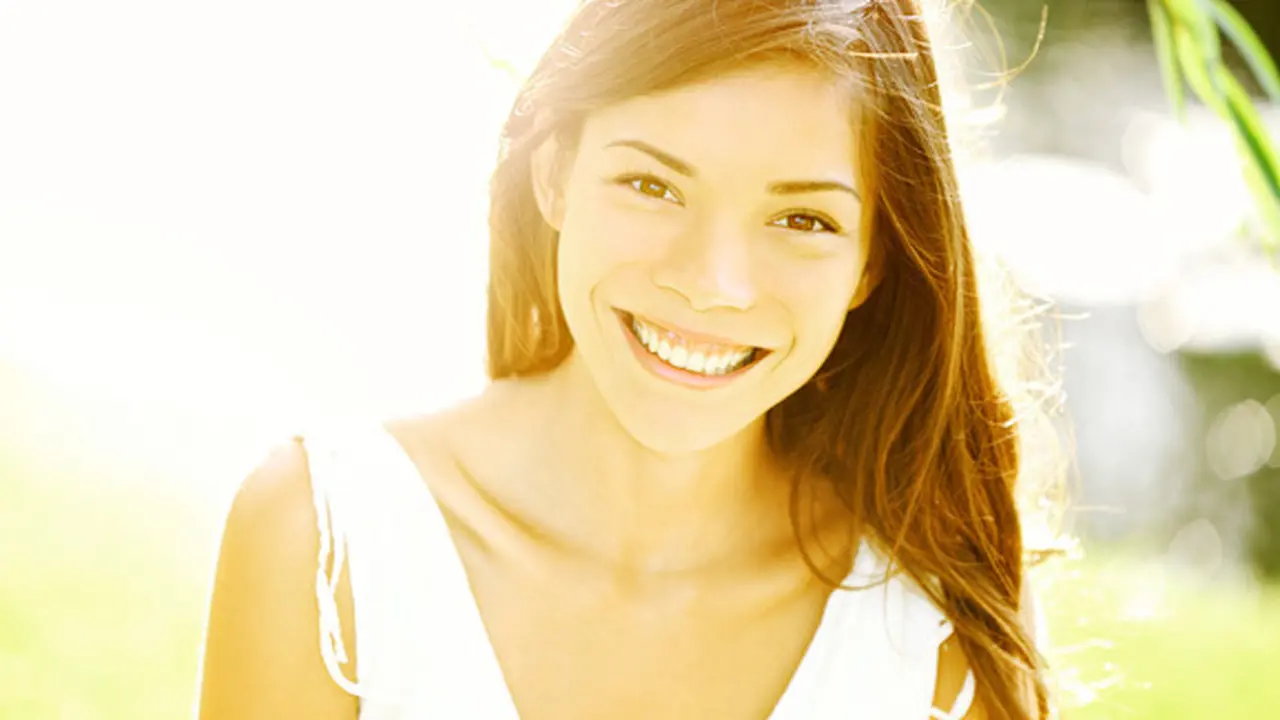 (c) shutterstock