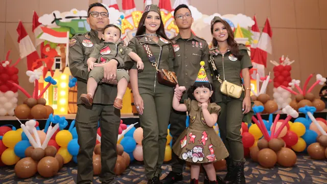 [Bintang] Anang Hermansyah - Ashanty - Arsya - Arsy - Azriel - Aurel