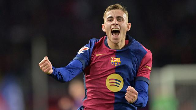 Foto: Penampilan Fenomenal Fermin Lopez Saat Bawa Barcelona Remukkan Valencia, Samai Rekor Lionel Messi