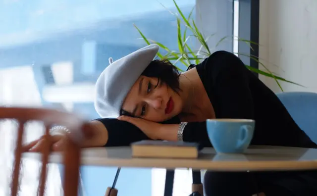 Tulusnya tak berbalas, 7 zodiak paling rentan dikhianati teman dekat