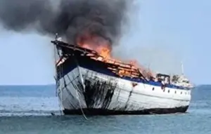 Pinisi Terbakar di Perairan Bulukumba, Kerugian Capai Rp 10 Miliar