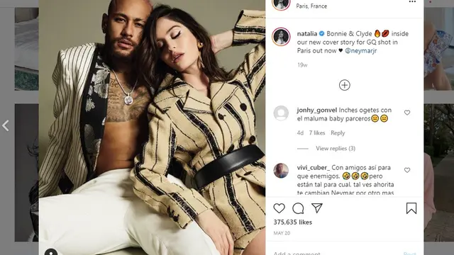 Neymar dan kekasih barunya Natalia Barulich