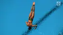 Atlet loncat indah saat tampil di final springboard 1m putri Asian Games 2018, Aquatic Centre, GBK, Jakarta, Jumat (31/8). Nomor ini dimenangkan oleh Wang Han asal China yang berhasil mendapatkan total skor 323.55. (Merdeka.com/Imam Buhori)