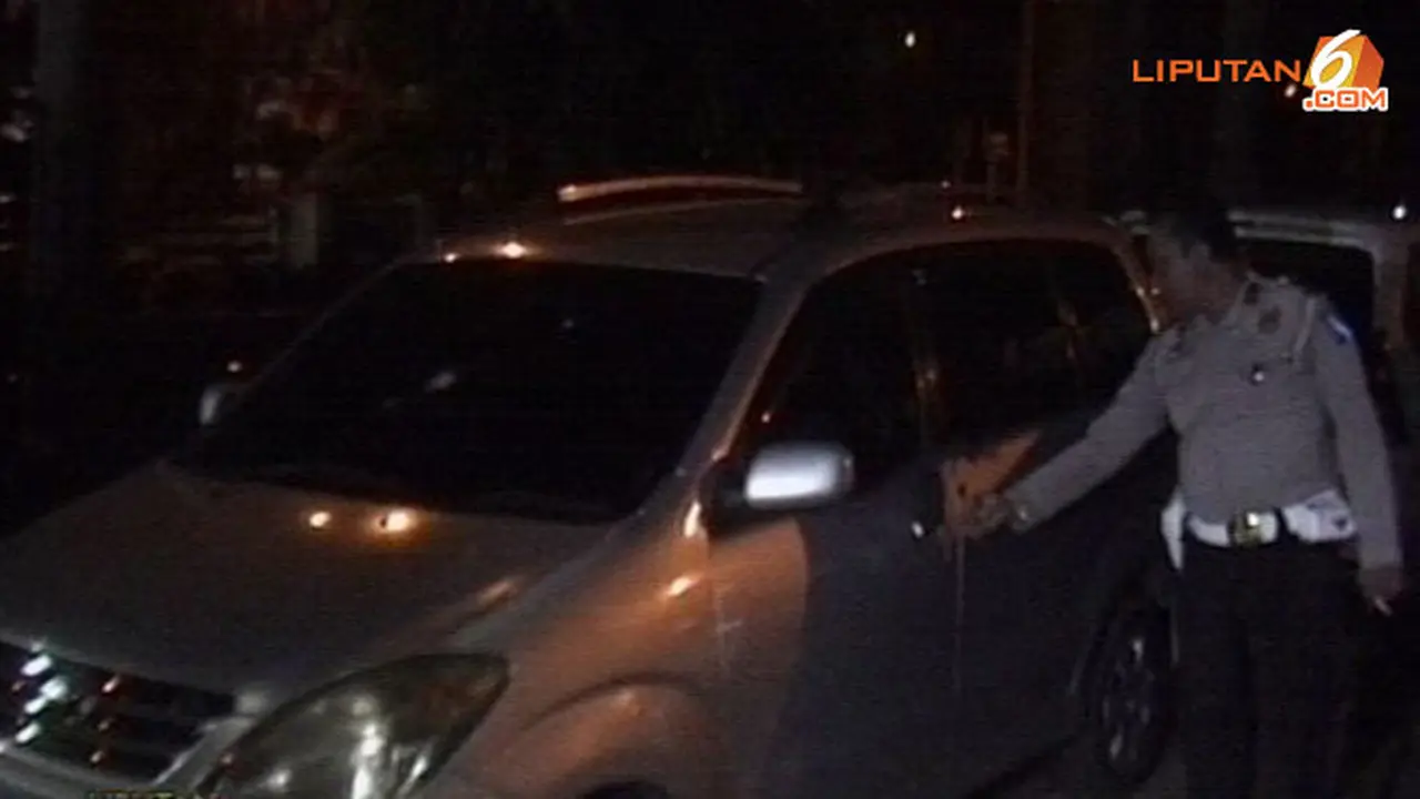 pulisi-dikeroyok-130819b.jpg