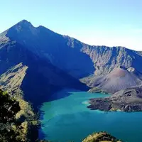 Gunung Rinjani (Wikitravel)