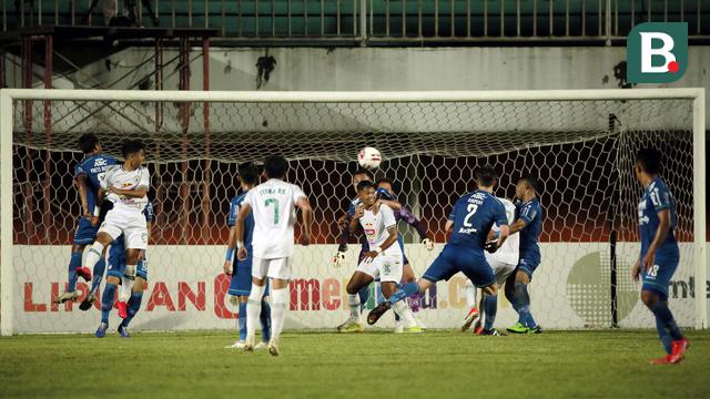 Persib Bandung vs PS Sleman