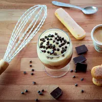 ilustrasi camilan manis/Image by Moira Nazzari from Pixabay