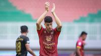 Ekspresi pemain Rans Nusantara FC, Victor Sallinas Ribeiro saat laga pekan ke-7 BRI Liga 1 2022/2023 antara Rans Nusantara FC melawan Barito Putera di Stadion Pakansari, Bogor, Senin (29/8/2022). (Bola.com/Bagaskara Lazuardi)