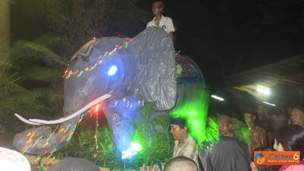 130810cgajah.jpg