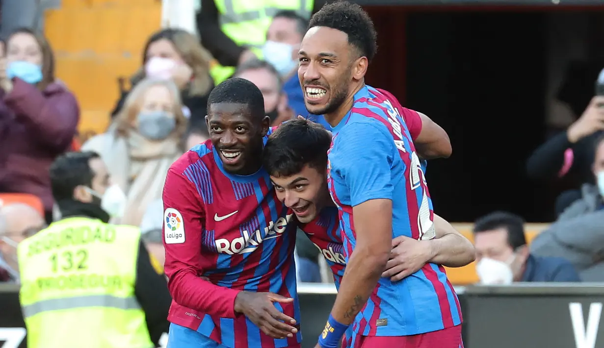 Hingga laga usai, skor 4-1 untuk kemenangan Barcelona tetap bertahan. (AFP/Jose Jordan)