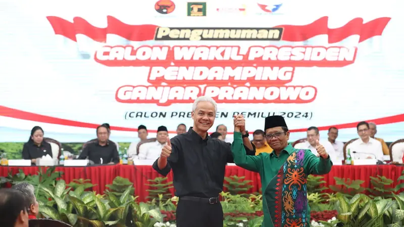 Ketua Umum Partai Demokrasi Indonesia Perjuangan (PDIP) Megawati Soekarnoputri mengumumkan Mahfud Md menjadi bakal calon wakil presiden (cawapres) pendamping bakal calon presiden (capres) Ganjar Pranowo.