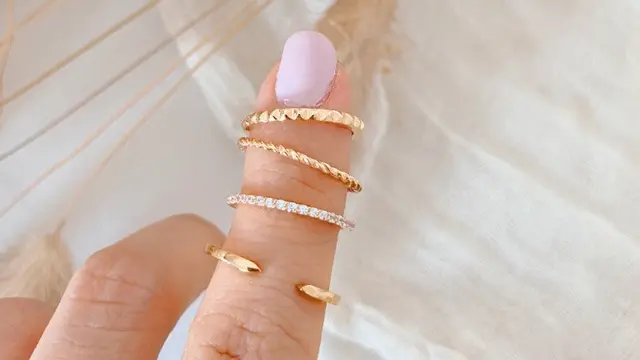 Rekomendasi Perhiasan Cantik Untuk Hadiah Orang Tersayang