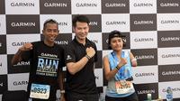 (ki-ka) Agus Prayogo, Sky Chen, Direktur Regional Garmin di India dan Asia Tenggara, dan Herlina saat di acara Garmin Run Indonesia 2024 di ICE BSD. (Liputan6.com/ Yuslianson)