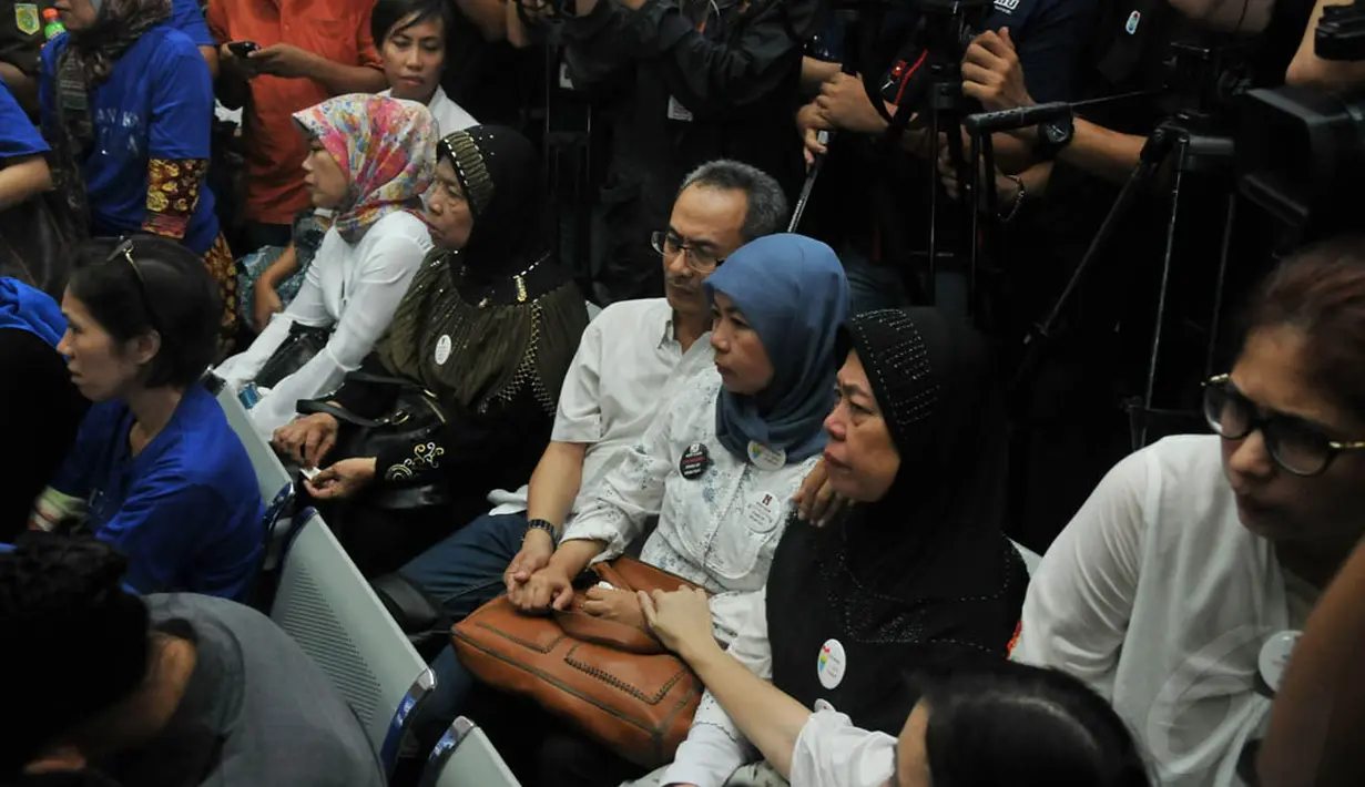 Selain keluarga korban (Afriand Caesar), dalam sidang vonis ini hadir juga Komunitas Gerakan Nasional Anti Bullying, Jakarta, (26/8/14). (Liputan6.com/Johan Tallo)