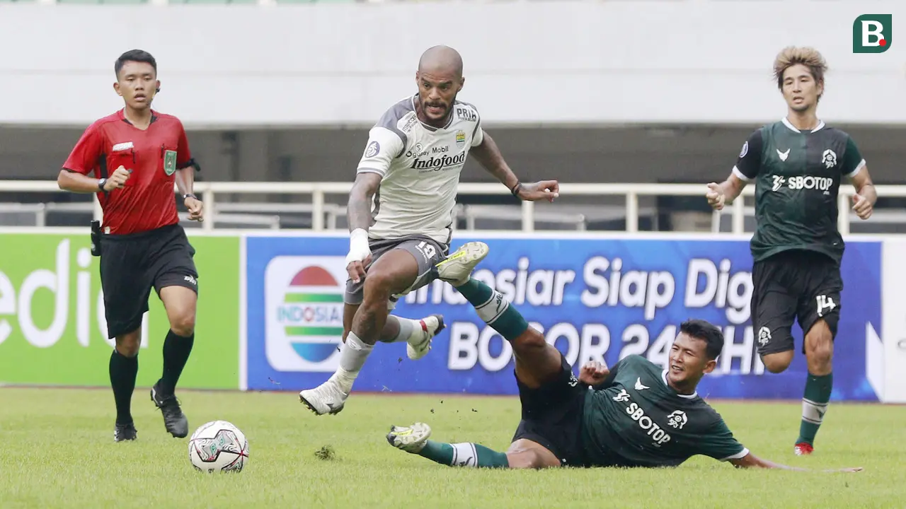 Foto: David da Silva Borong 2 Gol, Persib Bandung Bungkam Persikabo 1973 di Laga Uji Coba