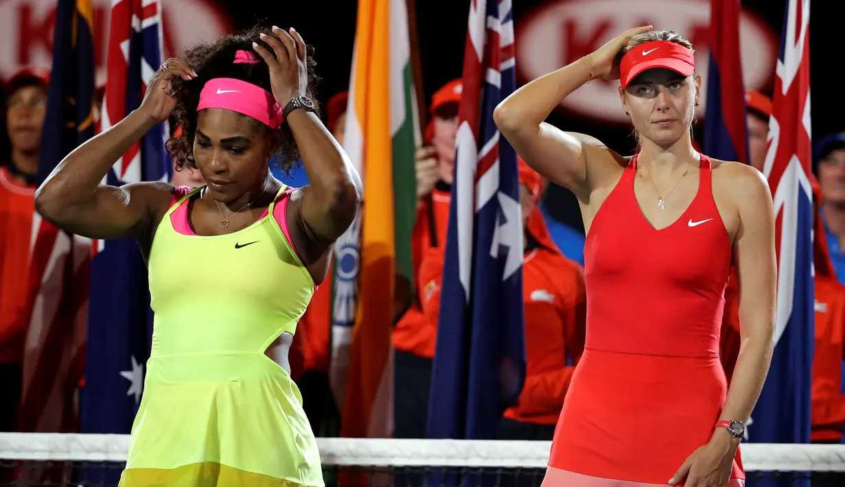 Mimik muka Serena Williams dan Maria Sharapova setelah final Australia Terbuka 2015. (AP Photo/Vincent Thian)