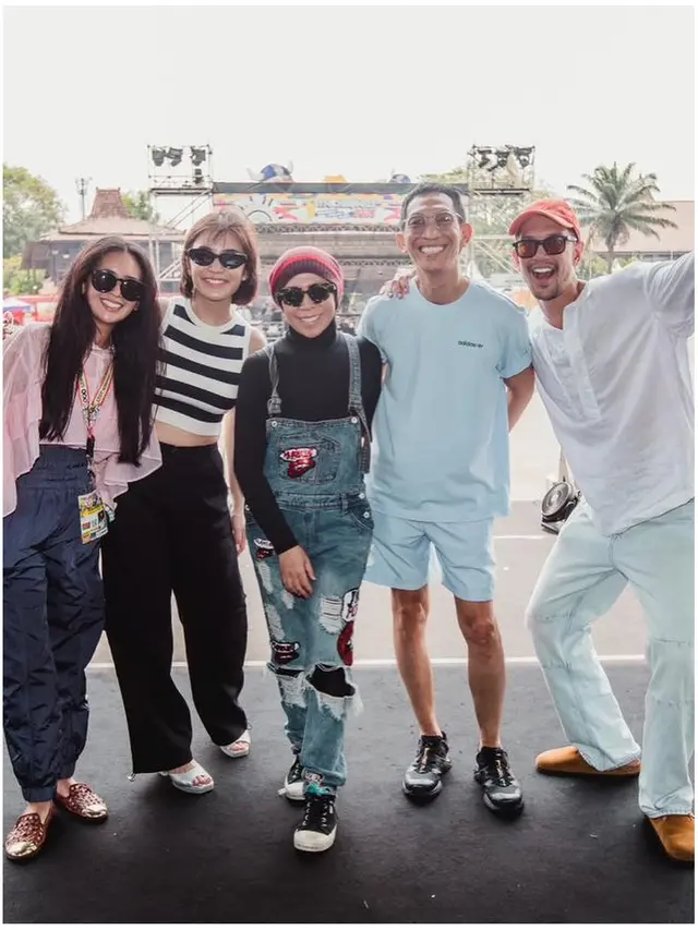 6 Potret Melly Goeslaw Kenang 19 Tahun BBB, Netizen Rindukan Laudya Cynthia Bella