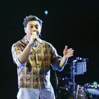 Mario Ginanjar Kahitna Konser New Live Experience di JiEXPO Kemayoran. (Bambang E Ros/Fimela.com)