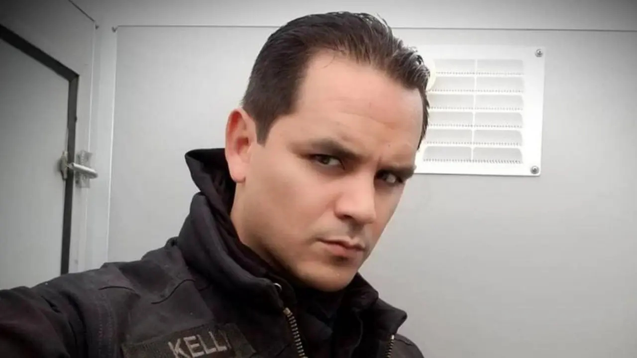 [Bintang] Carlos Lopez Jr