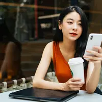 Biar Tak Sekadar Lewat di Rekening, Begini Cara Maksimalkan Gaji Bulanan Buat First Jobber