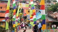 Kampung Pelangi Pembawa Rezeki Pedagang Bunga