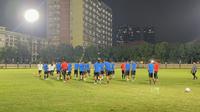Latihan Liga Indonesia All Star di Stadion PTIK, Jakarta Selatan pada Kamis (3/7/2025). (Liputan6.com/Melinda Indrasari)