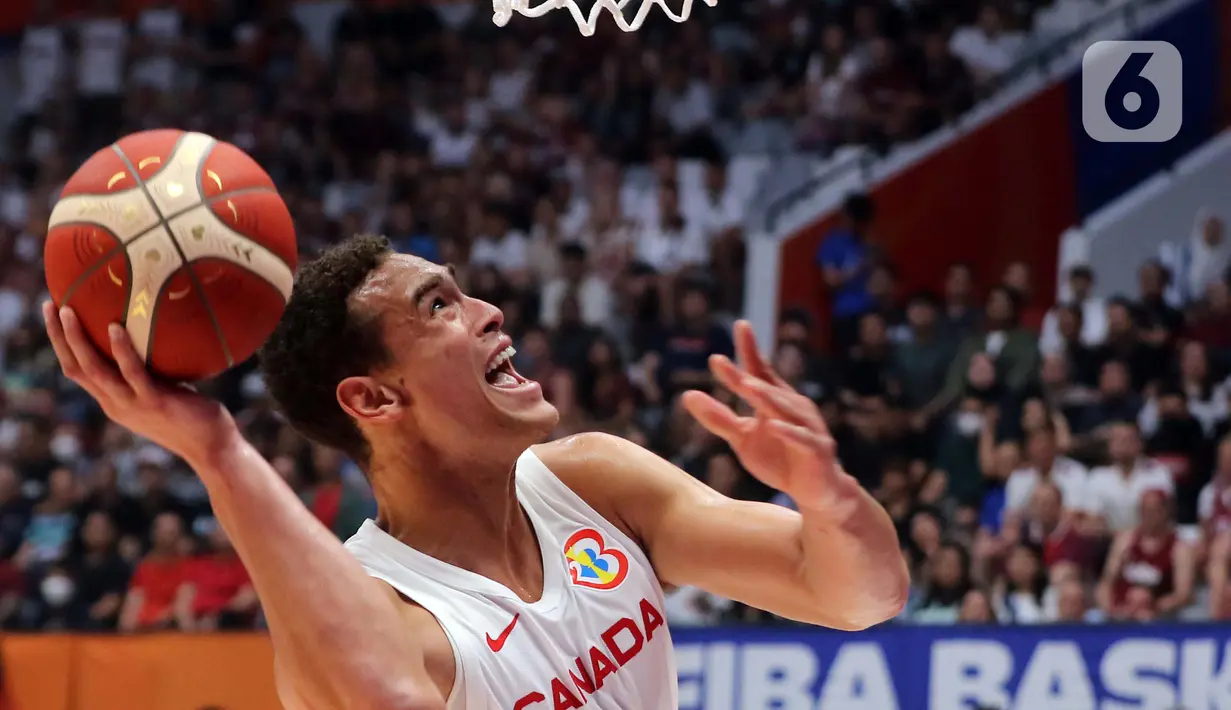 Timnas basket Kanada dipastikan menjadi juara Grup H FIBA World Cup 2023 usai mengalahkan Latvia 101-75 pada laga pamungkas penyisihan Grup H FIBA World Cup 2023 di Indonesia Arena, Gelora Bung Karno, Jakarta, Selasa (29/8/2023). (Liputan6.com/Helmi Fithriansyah)