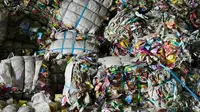 10 Perusahaan Penyumbang Sampah Plastik Terbanyak pada 2024 Menurut Sungai Watch