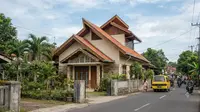 7 Desain Rumah Jengki untuk Lahan Sempit, Tampil Unik dan Tetap Nyaman