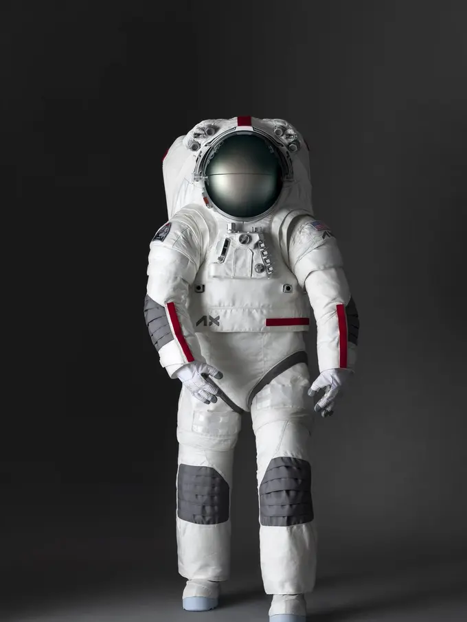 Potret Detail Pakaian Astronaut untuk Misi ke Bulan Tahun 2026, Dirancang oleh Prada