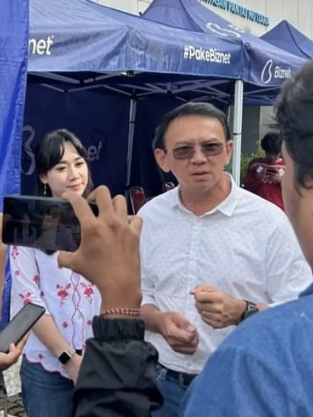 Puput Nastiti  Istri Ahok  saat Nyoblos Pilkada Jakarta 2024. [@basukibtp]