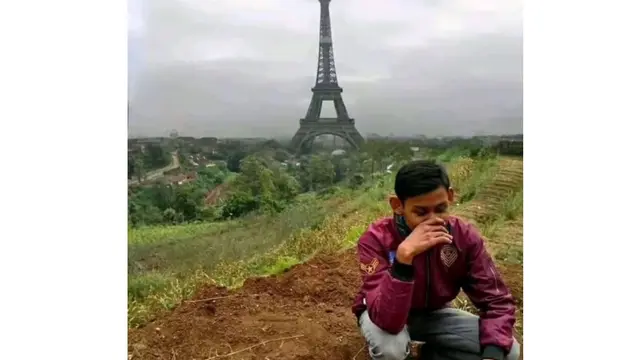 6 Editan Foto Liburan di Menara Eiffel Ini Gagal Total, Kocak