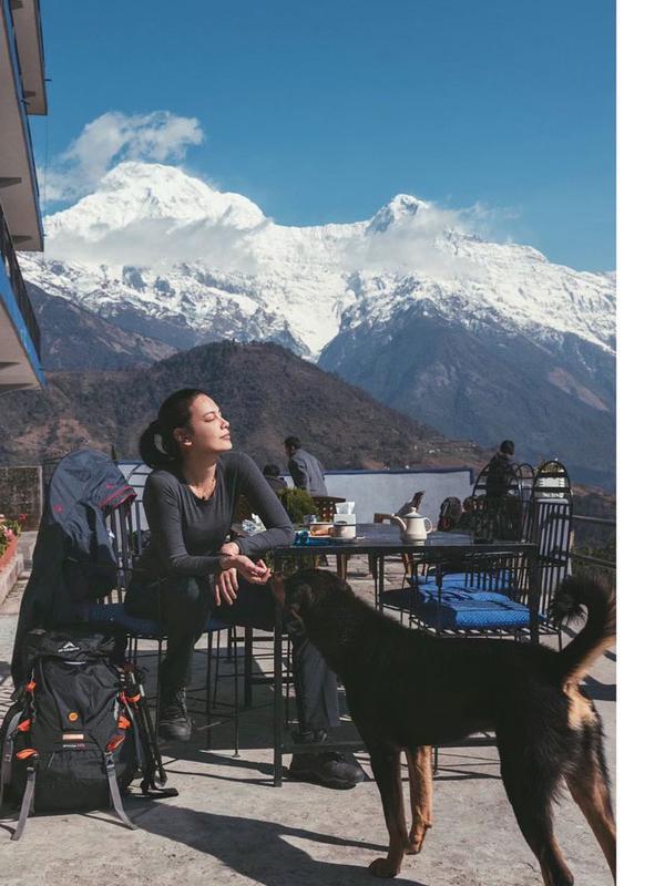 Sophia Latjuba berlibur ke Nepal bersama Gading (dok.instagram@sophia_latjuba88/https://www.instagram.com/p/Bu5hMVNhzWw/Adinda Kurnia)