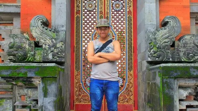 Verrys Yamarno, pemeran Mahar di Laskar Pelangi.