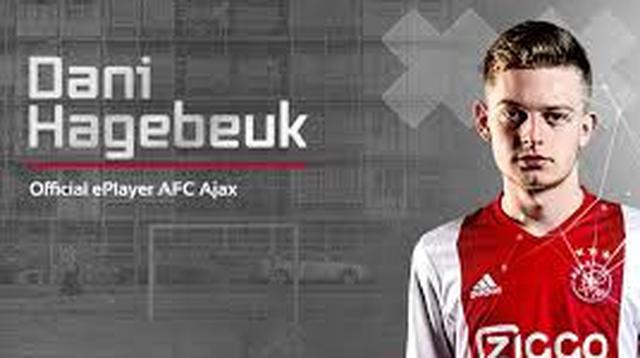 Dani Hagebeuk, dinilai memiliki karateristik permainan mirip Ajax di dunia nyataa.