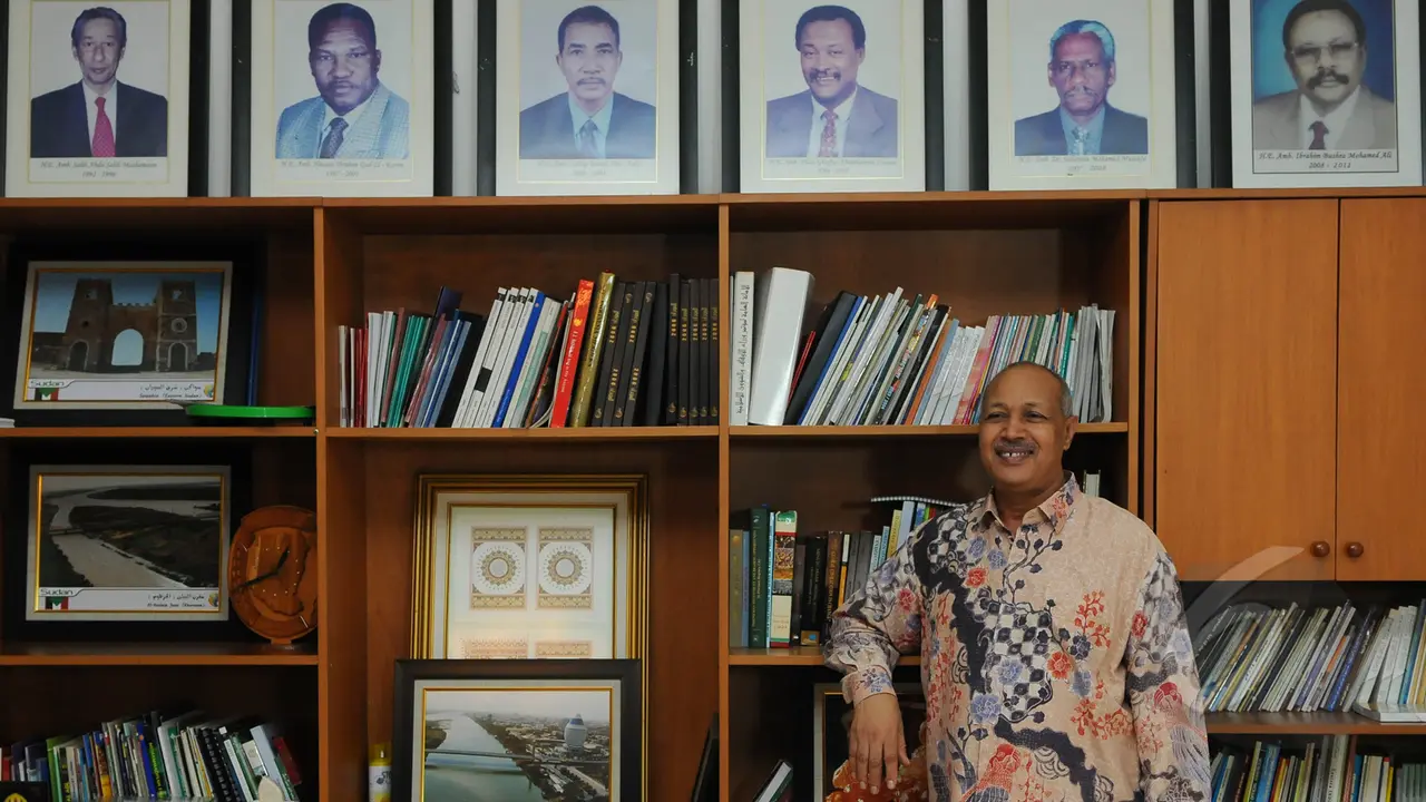  Senyum Hangat Dubes Sudan Abd Al Rahim Al Siddig