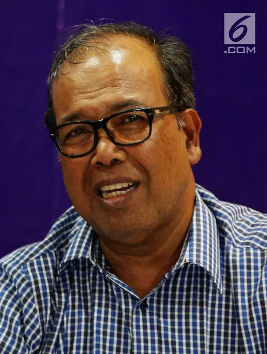 Mantan wakil ketua MPR 2009-2014, Ahmad Farhan Hamid menjadi pembicara diskusi di DPP PAN, Jakarta, Rabu (9/5). Diskusi tersebut membahas reformasi 1998 dan peran Amien Rais sebagai bapak reformasi. (Liputan6.com/JohanTallo)