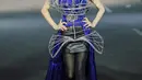 Tak ketinggalan finalis Indonesia’s Next Top Model Cycle 3 Tiffany Jolie yang tampil elegan dengan gaun birunya. [Instagram/tiffany_jolie]