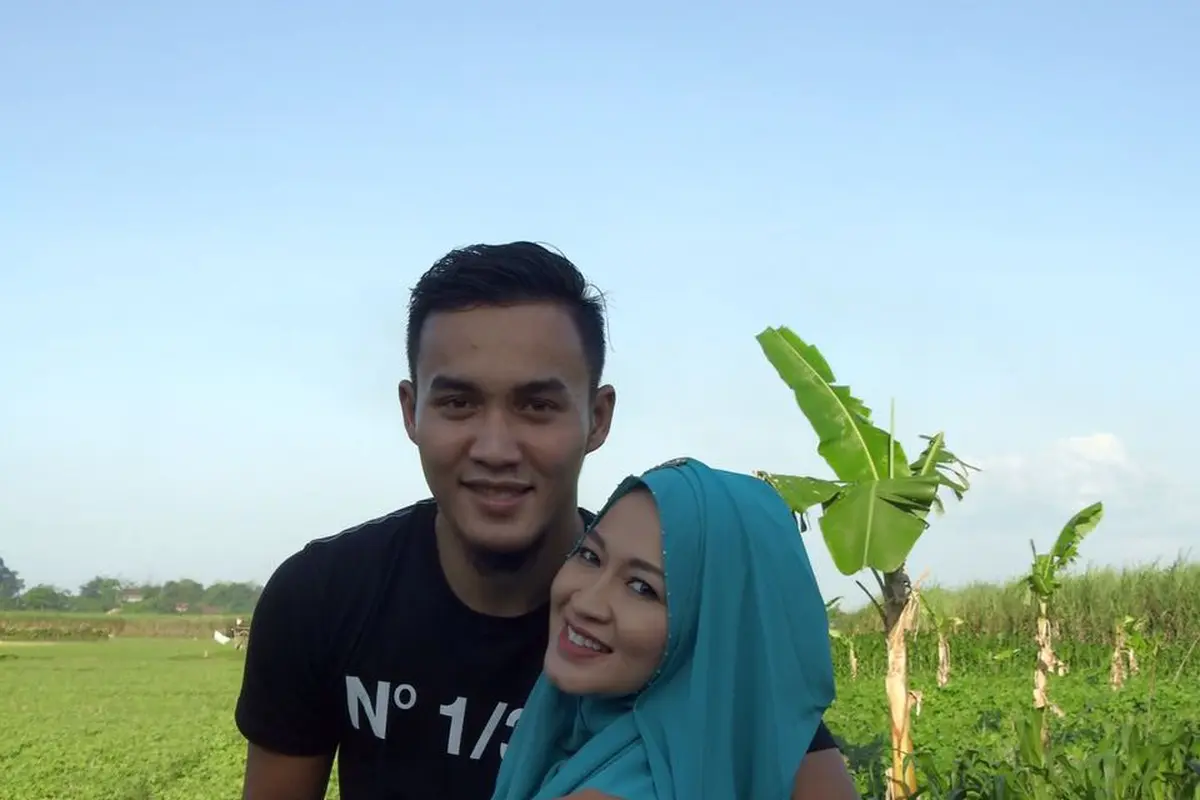[Bintang] Okie Agustina dan Gunawan Dwi Cahyo