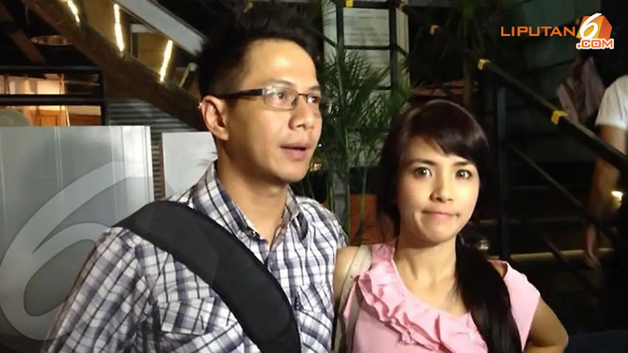 Delon dan Yeslin Wang