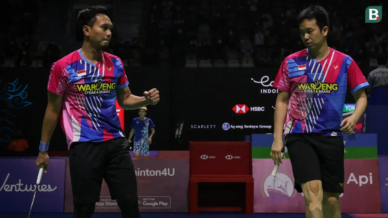 Foto: Mohammad Ahsan / Hendra Setiawan dan Gregoria Mariska Tunjung Tumbang di Babak Pertama Indonesia Open 2022