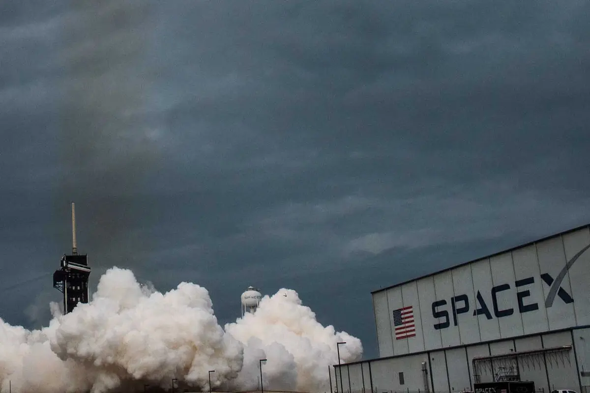 Roket SpaceX Falcon 9 Luncurkan Awak asal Eropa ke Ruang Angkasa