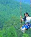 Annisa Pohan, salah satu perempuan yang menginspirasi. Sejak menikah dengan politisi Agus Harimurti Yudhoyono, Annisa memang jarang tampil di televisi. Namun ia tetap bisa hadir dengan sikap-sikapnya yang inspiratif. (Instagram/annisayudhoyono)