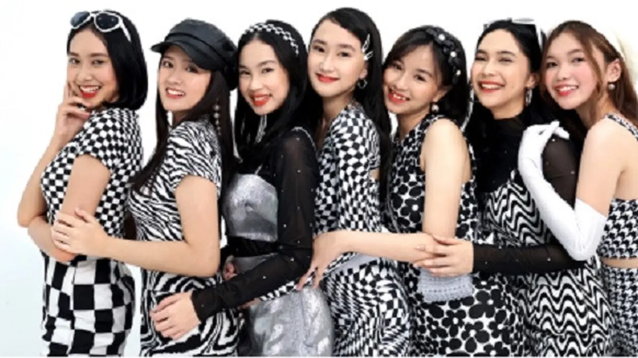 Girl Group V1RST. (Foto: 1ID Entertainmnet)