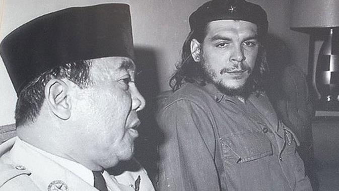 Kisah Persahabatan Bung Karno Dan Che Guevara Usai Kaa 1955 News Liputan6 Com