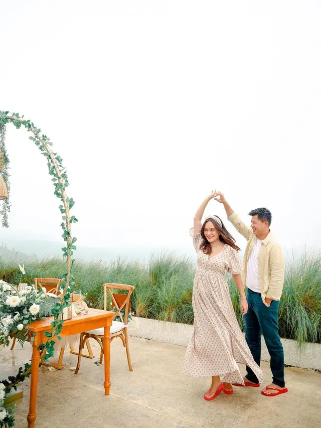 Momen Perayaan Anniversary ke-9 Pernikahan Shandy Aulia. (Sumber: Instagram/shandyaulia)