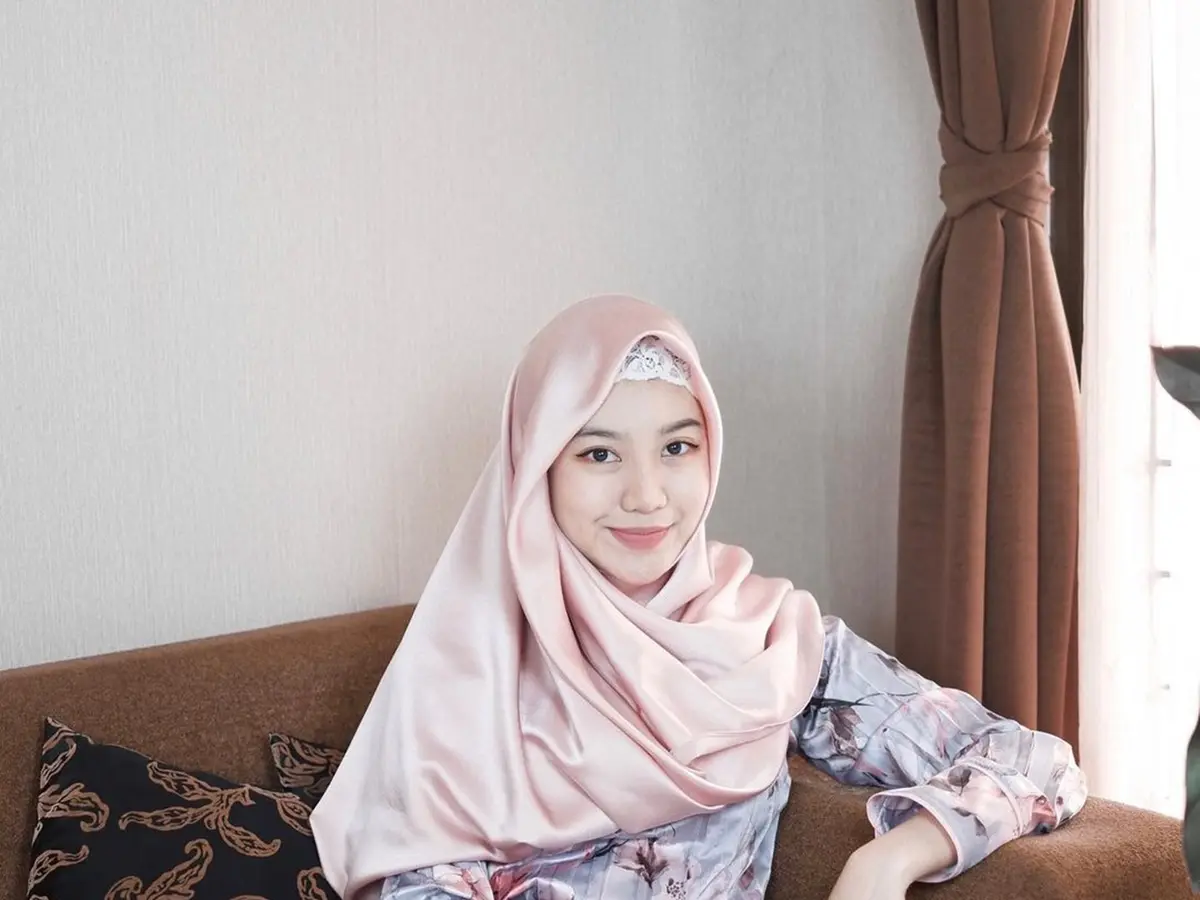 Ghea Indrawari Protes Ada Konten yang Menyebutnya Mualaf, Tegaskan Memeluk  Islam Sejak Lahir: Kayak Gini Jatuhnya Fitnah - ShowBiz Liputan6.com