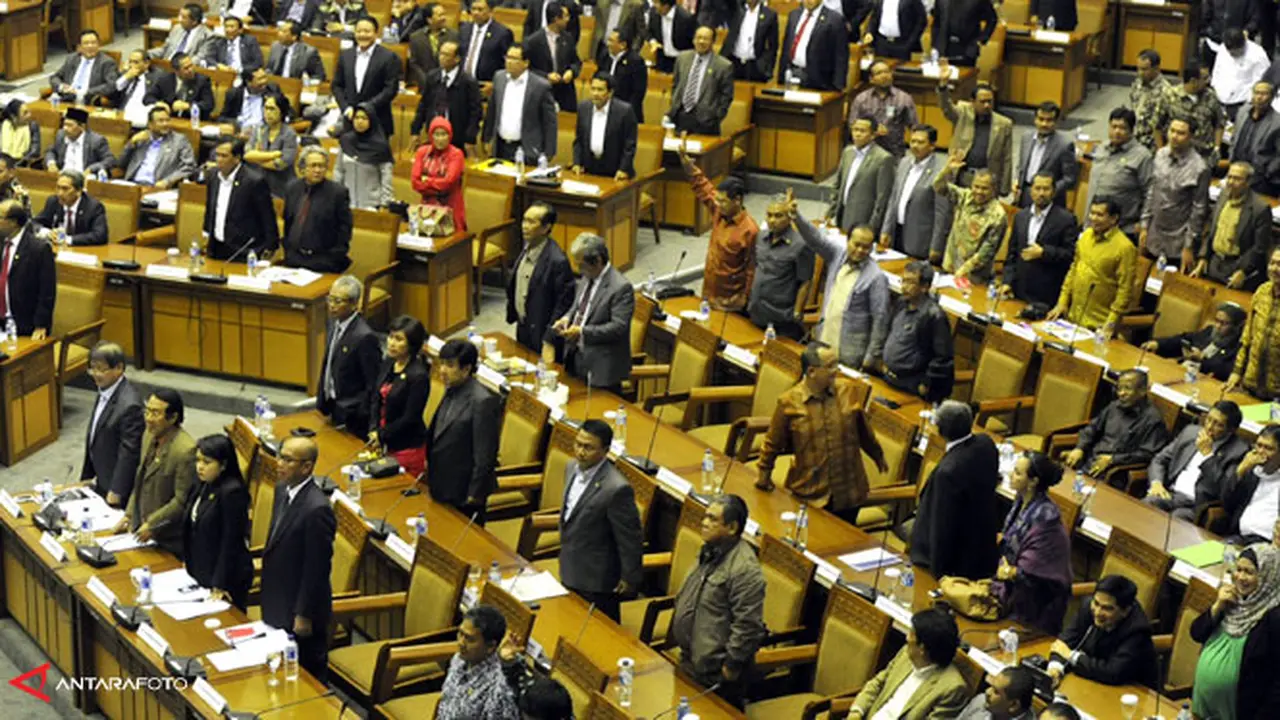 dpr-sidang-bbm-6-130617c.jpg
