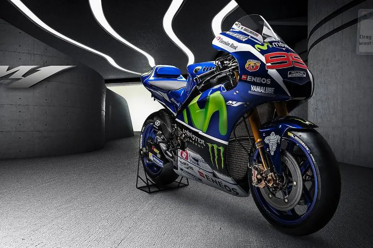 Rossi Masih Kurang Nyaman dengan Motor Baru