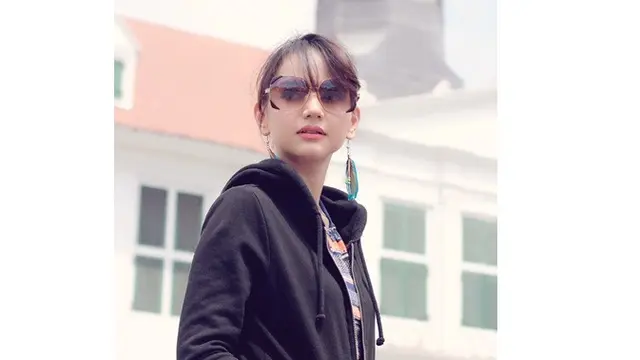 Dijuluki Ratu FTV, Ini 7 Pesona Angelica Simperler Bak ABG (Stok)